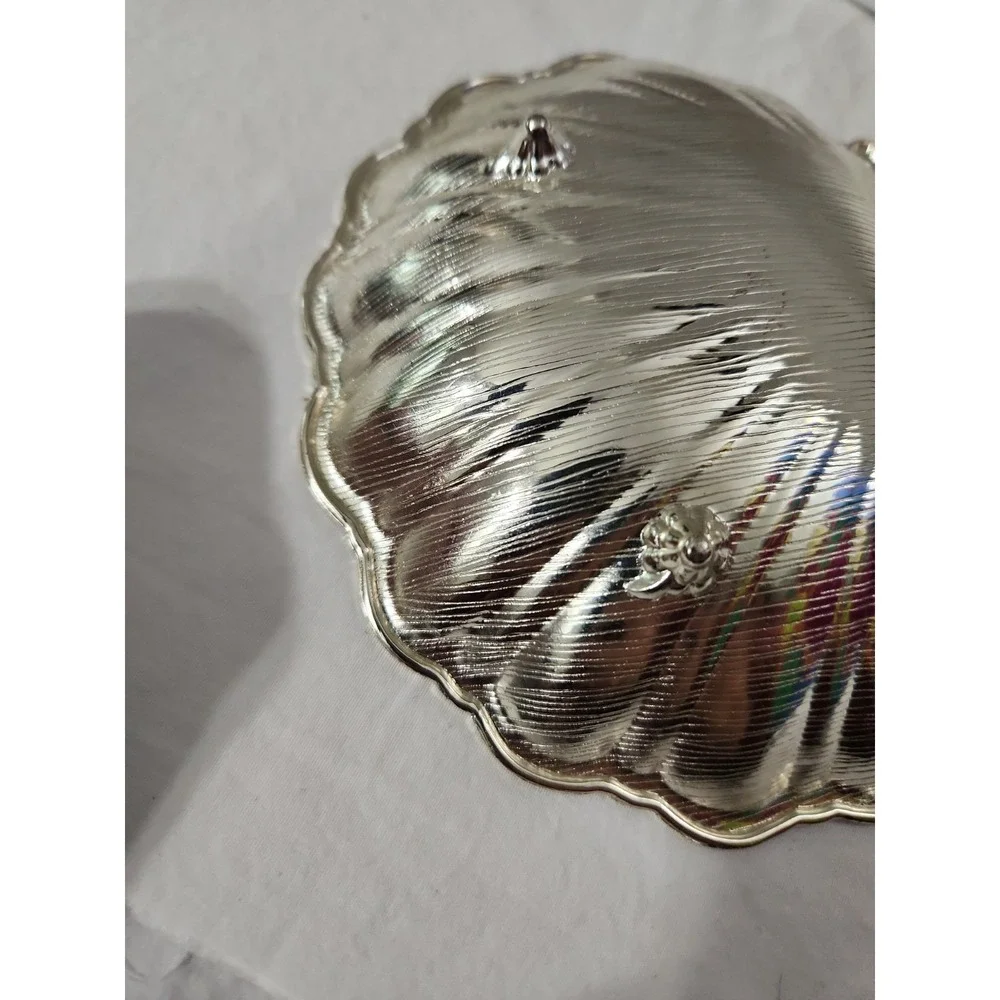 The Unbranded Brand silvertone small